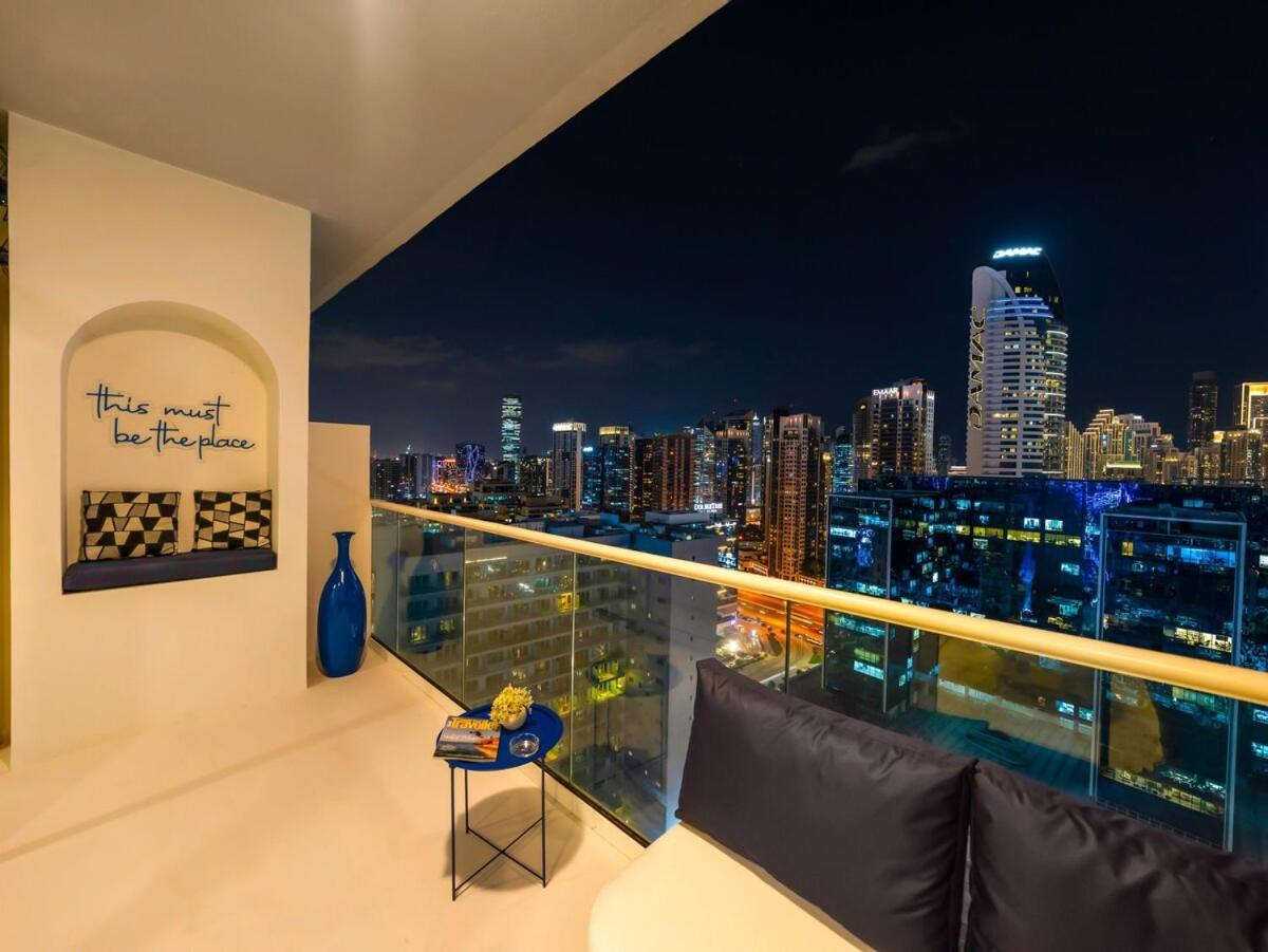 Apartment Luxury Apartment With Balcony & Full Burj Khalifa View By Dejaview Stays